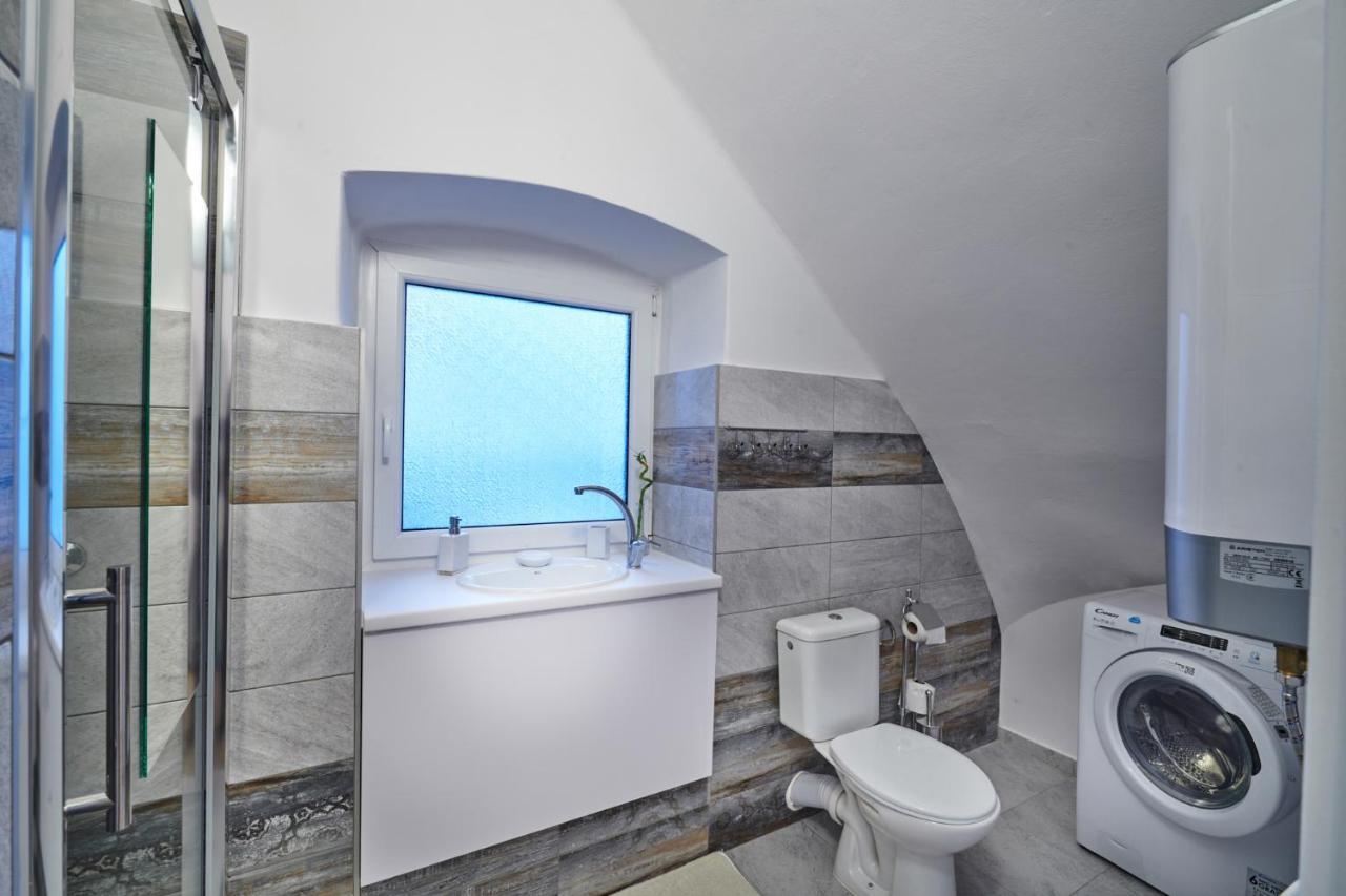 Apartman Bb Centrum Banská Bystrica Extérieur photo