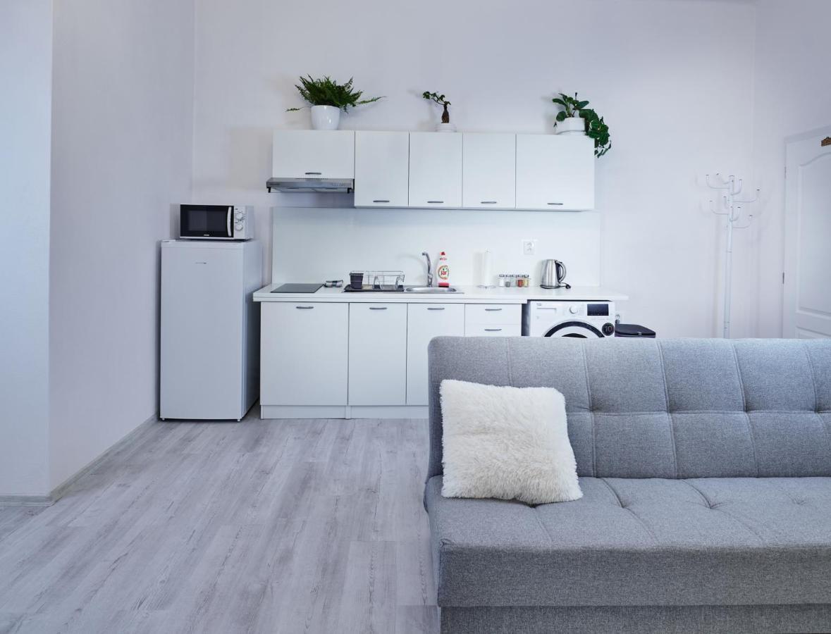 Apartman Bb Centrum Banská Bystrica Extérieur photo