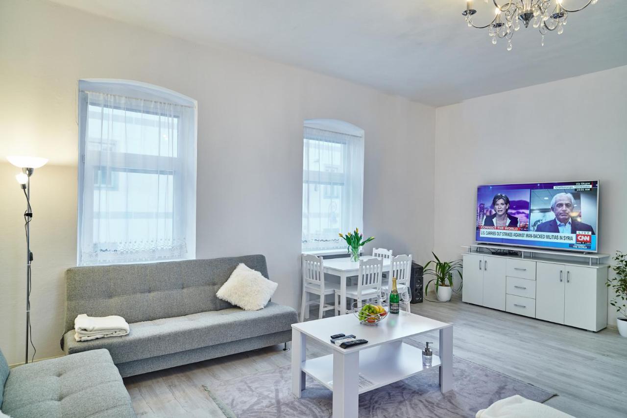 Apartman Bb Centrum Banská Bystrica Extérieur photo