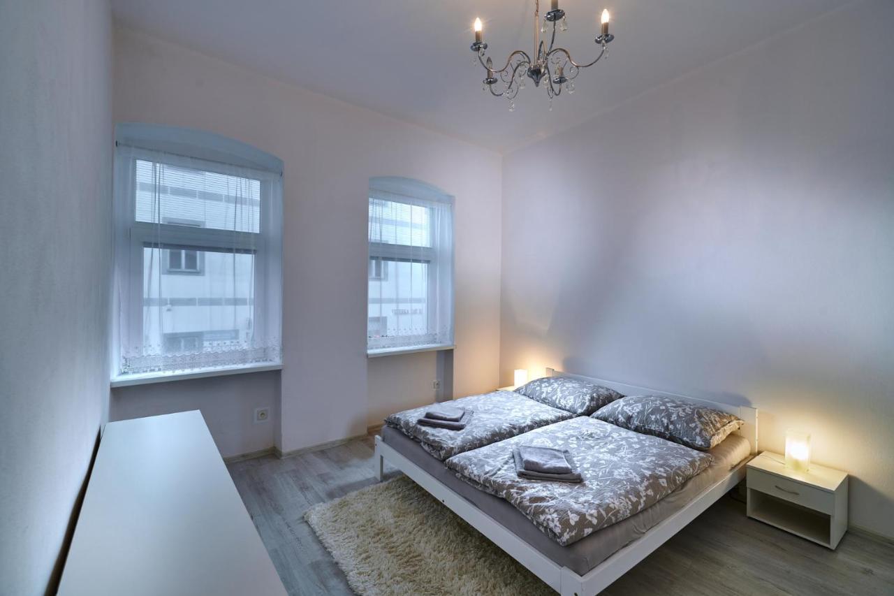Apartman Bb Centrum Banská Bystrica Extérieur photo
